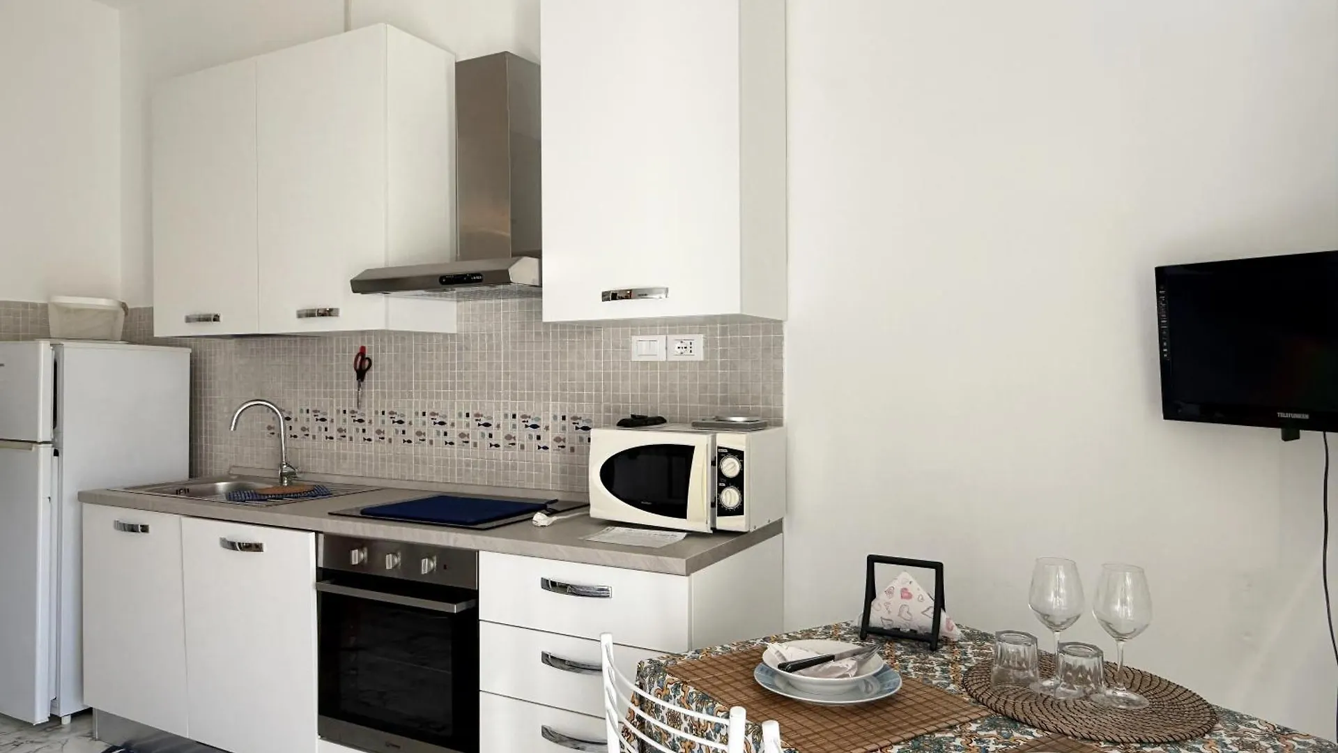 200 Mt Dal Mare - Relax Con Terrazzo E Vista Apartment Borgio Verezzi