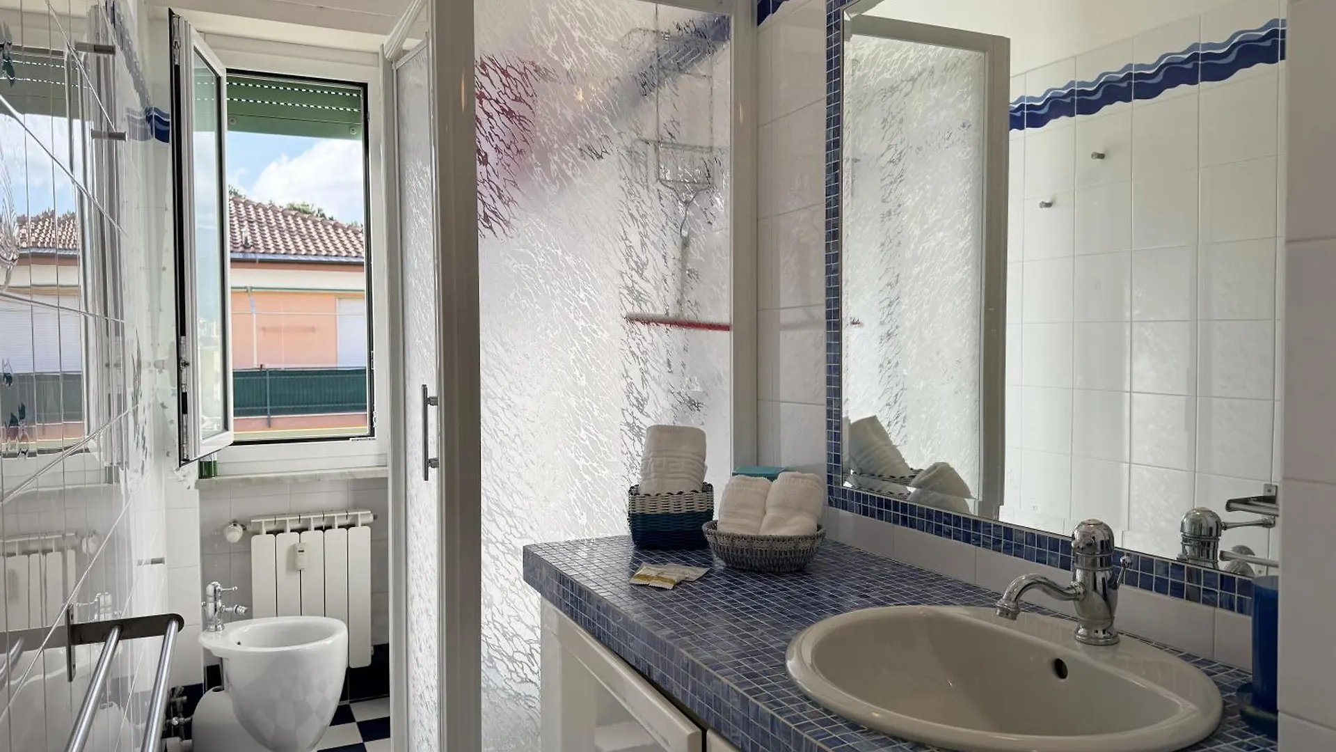 200 Mt Dal Mare - Relax Con Terrazzo E Vista Apartment Borgio Verezzi