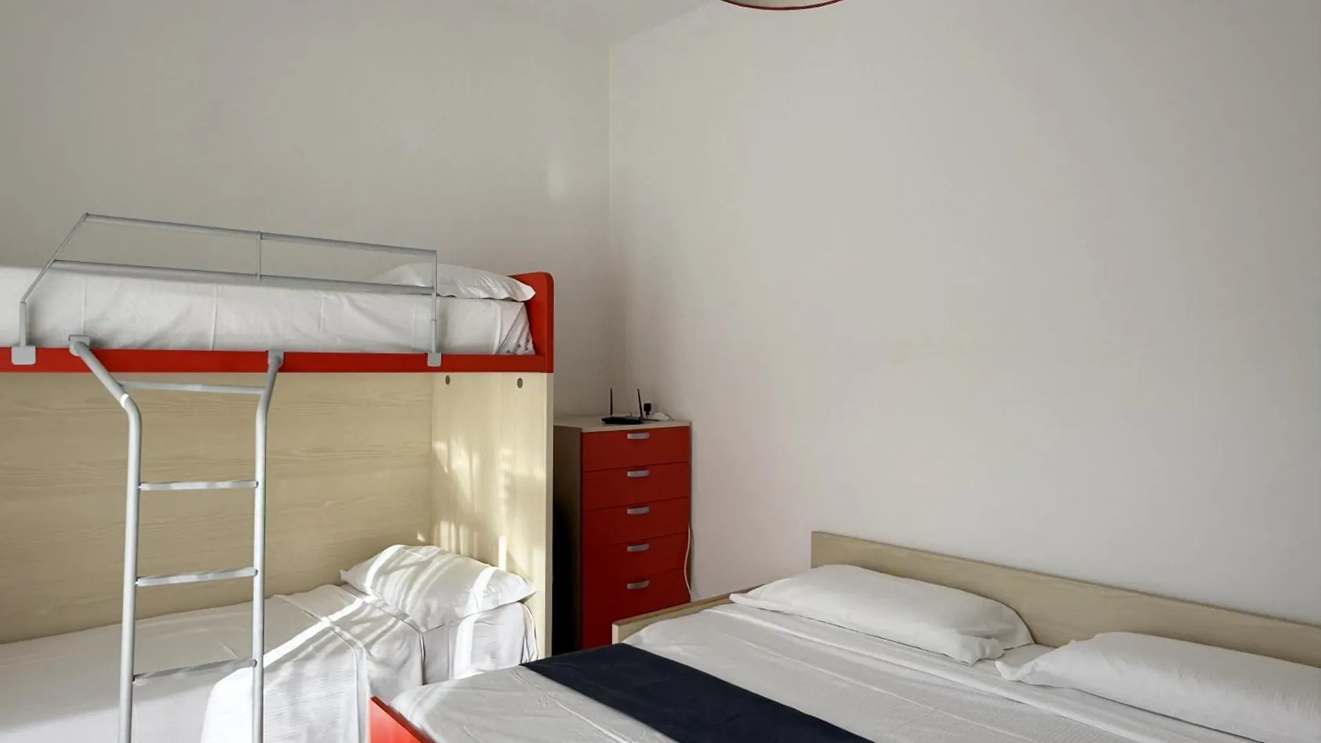 200 Mt Dal Mare - Relax Con Terrazzo E Vista Apartment Borgio Verezzi Italy